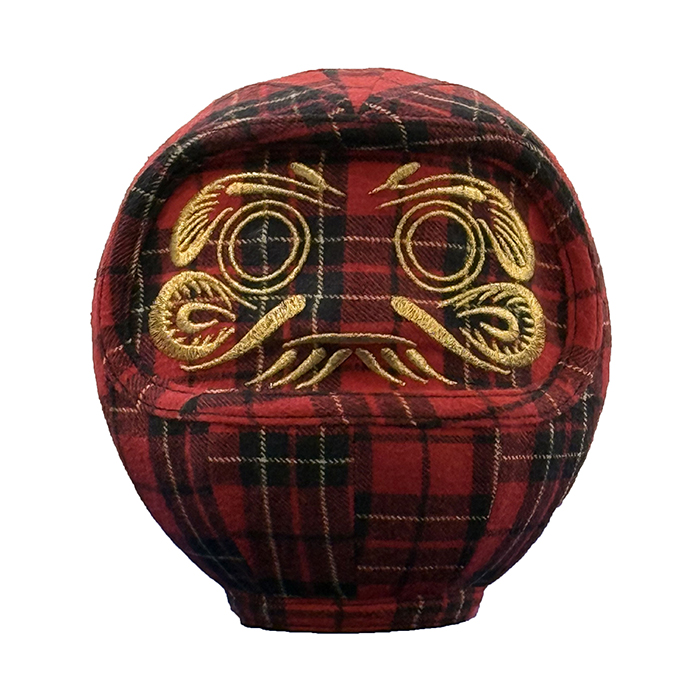 ミカヅキショウテン　アップサイクルアートだるま  チェックネル素材/FEE-B04