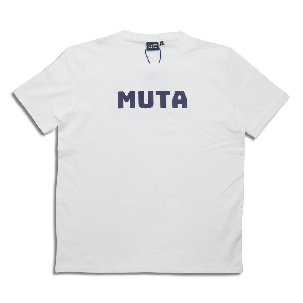 ムータマリン MMAX-434459 FUSION ロゴTシャツ ホワイト ユニセックス プリント Tシャツ バックプリント