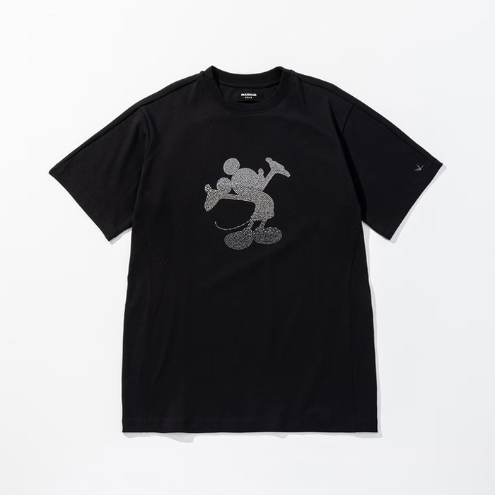 1PIU1UGUALE3 RELAX(ウノピゥウノウグァーレトレ リラックス) × Disney(ディズニー) UST-26093 ミッキーマウス ラインストーンシルエット半袖Tシャツ ブラック