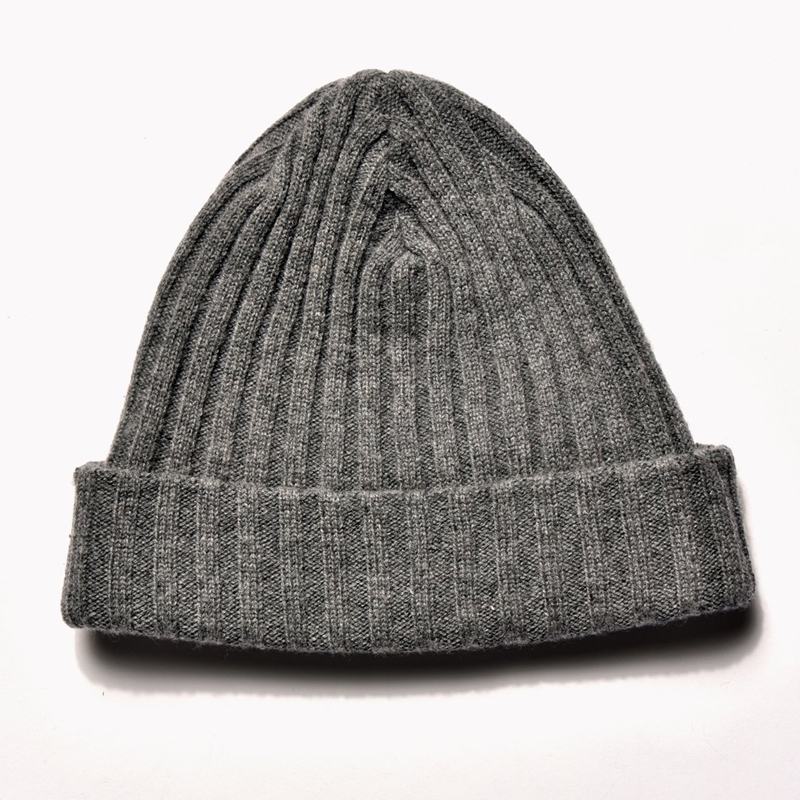 WOOL CASHMERE KNIT CAP: SNOW GRAY