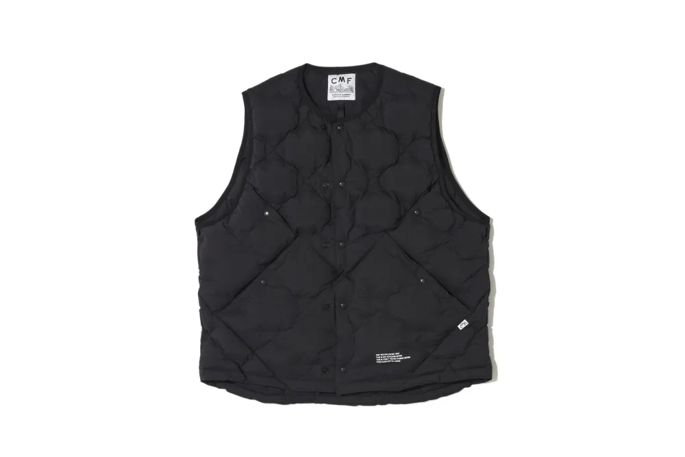 CMF OUTDOOR GARMENT (シーエムエフ アウトドアガーメント) CMF2502-V01V CMF WOVEN DOWN VEST ブラック